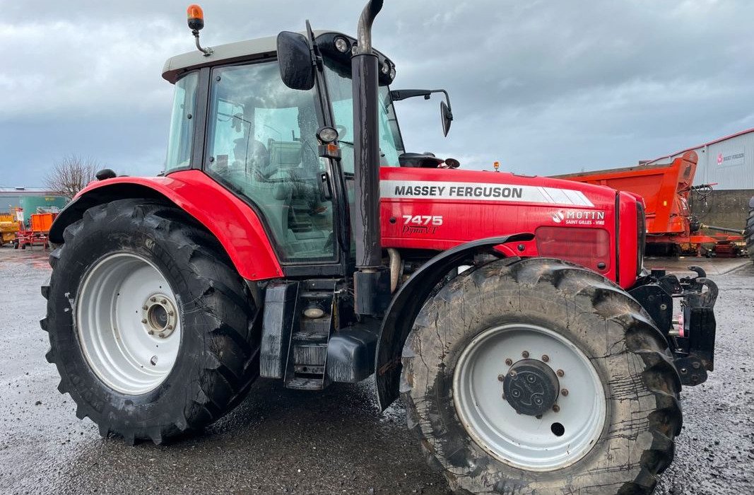 Tracteur Massey Ferguson MF 7475 DYNA-VT – 4RM – 2006 – 7 000 h