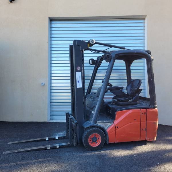 Chariot Élévateur Électrique Fenwick E16C – 1,6 Tonne