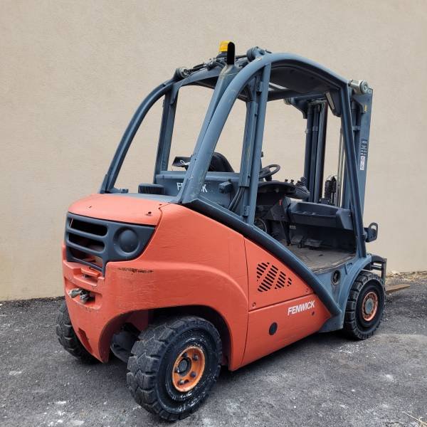Chariot Élévateur Diesel Fenwick H25D-01 – 2,5 Tonnes