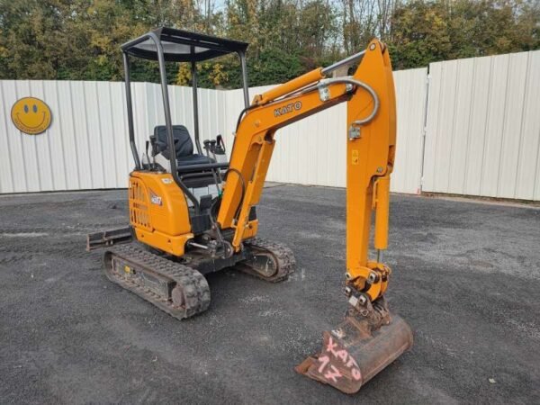 Mini-pelle Kato 17 Vxe (2019) – Occasion – Compacte & performante