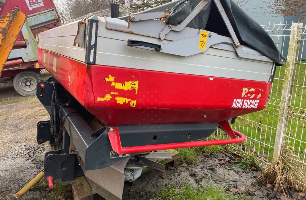 Distributeur d’Engrais Vicon ROTA-FLOW RO-XL – Capacité 1 500 L