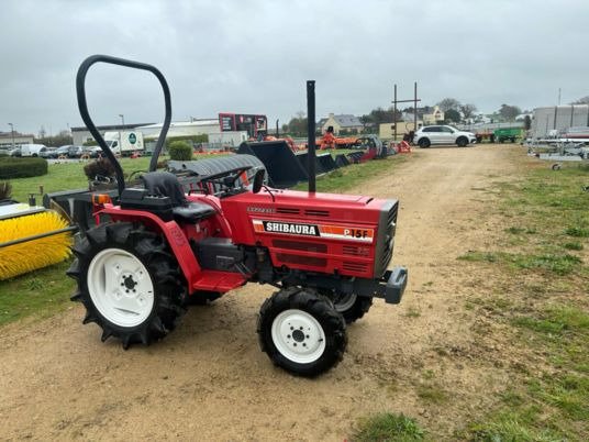 Micro-tracteur Shibaura P15 – 15 CV – 4RM – Remanufacturé
