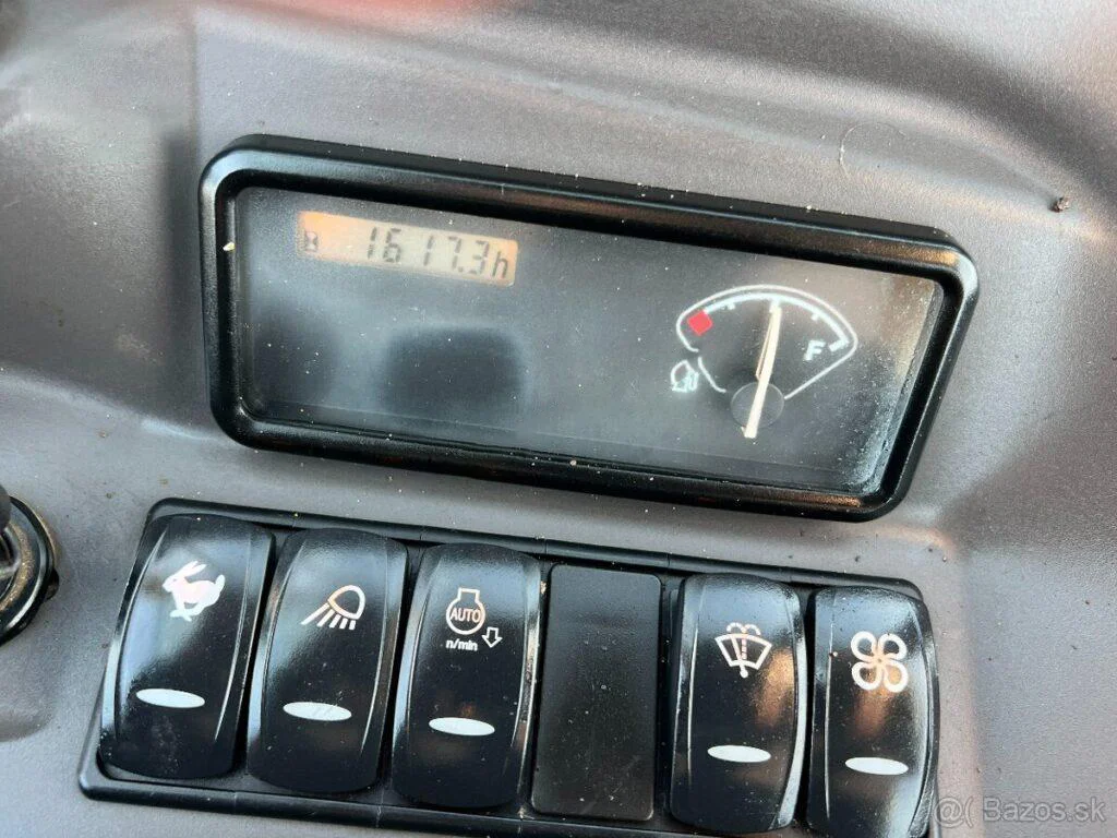 Mini-pelle Volvo ECR25D (2015) – 3 godets + godet inclinable – Image 10