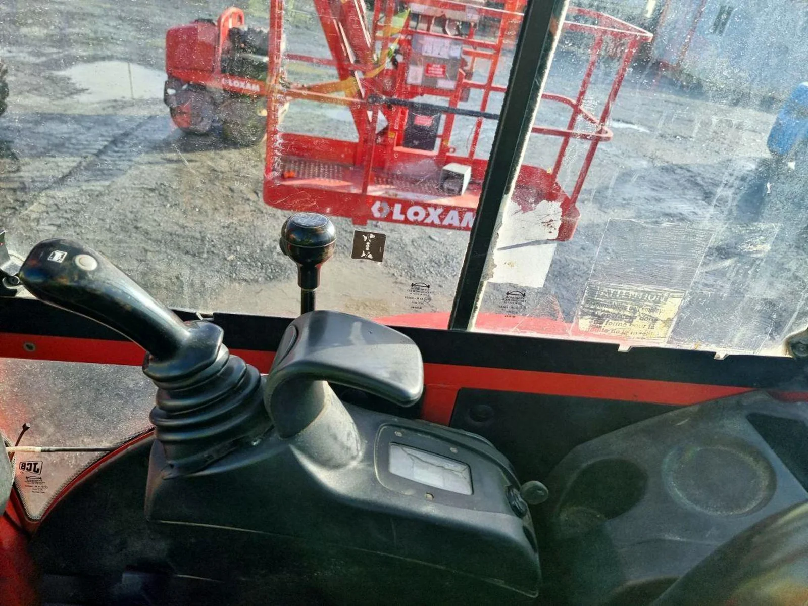 Mini-pelle JCB 8025ZTS – Image 11