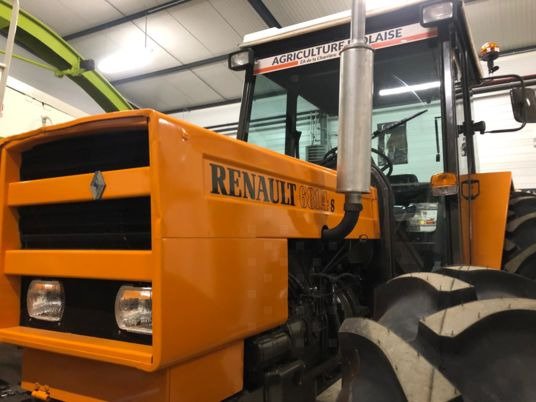 Tracteur Renault 681-4S – 1983 – 65 ch – 4RM – Image 10