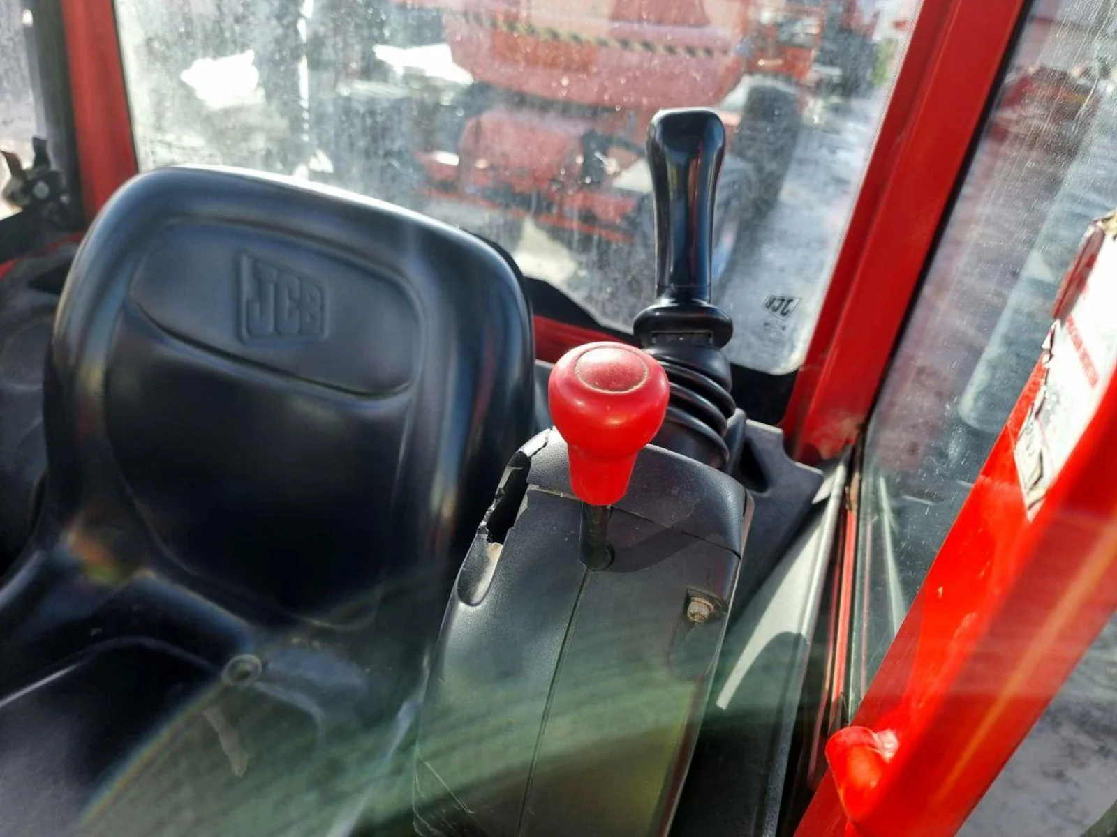 Mini-pelle JCB 8025ZTS – Image 12