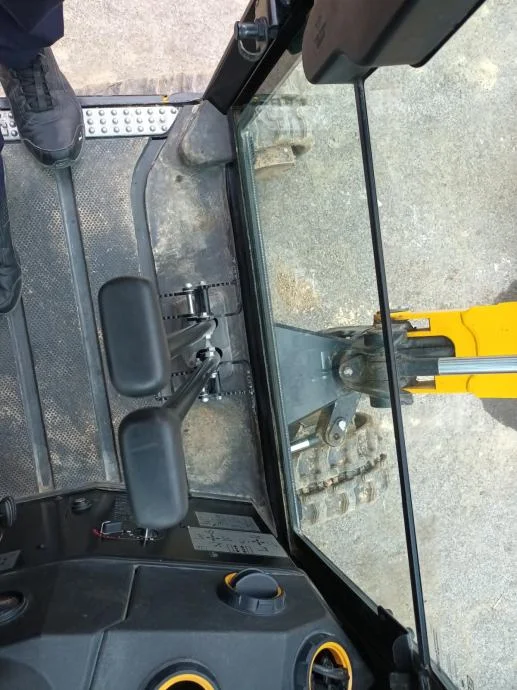 Mini-pelle JCB 19C-1 (2021) – 1,8 t – Équipement complet – Image 11