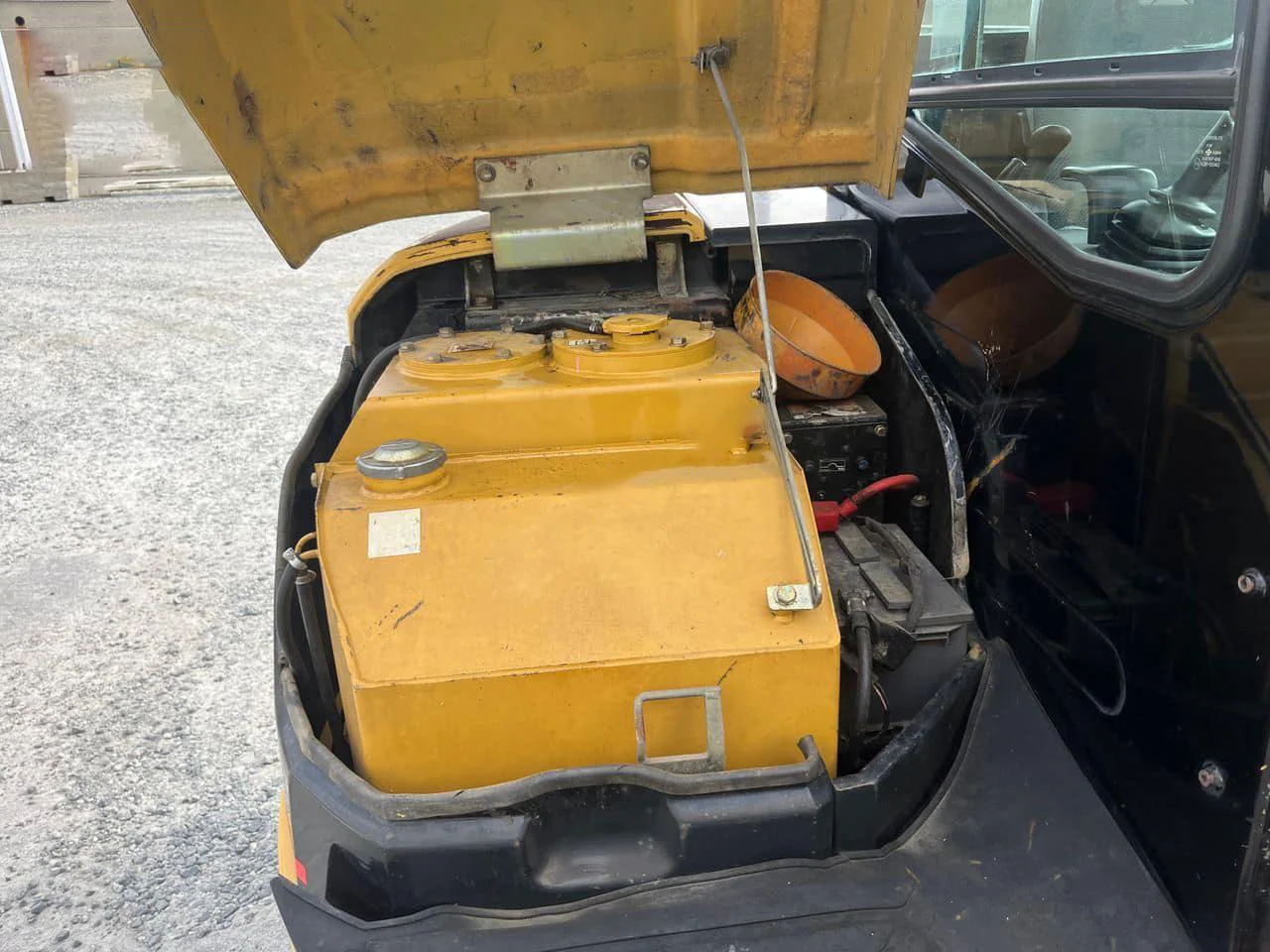 Mini-pelle Caterpillar 304 CR (2003) – Rototilt + 3 Godets inclus – Image 12