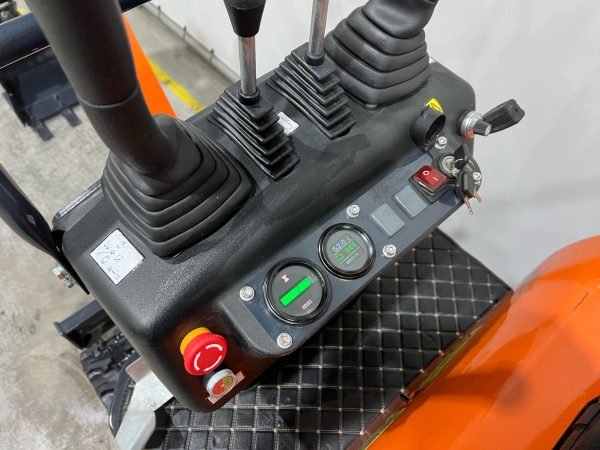 Mini-pelle électrique TD10 E-Excavator – Compacte, propre et silencieuse – Image 12