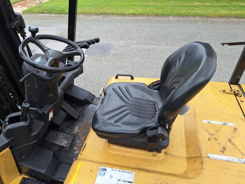 Chariot Élévateur Électrique Caterpillar EP30K – 3 Tonnes – Image 13