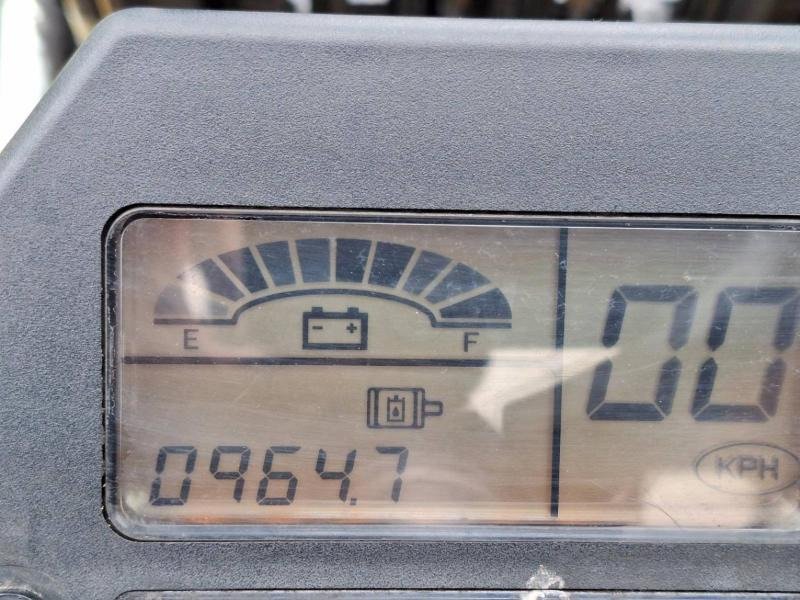 Chariot Élévateur Électrique Caterpillar EP30K – 3 Tonnes – Image 17