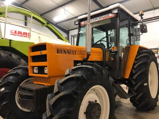 Tracteur Renault 681-4S – 1983 – 65 ch – 4RM – Image 2