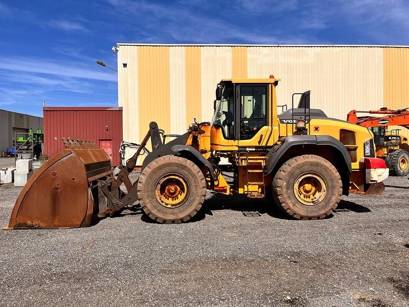 Chargeur sur Pneus VOLVO L110H – 2015 – Image 2