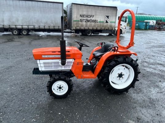 Micro-tracteur Kubota B1600DT – 20 CV – 4RM – Remanufacturé – Image 2