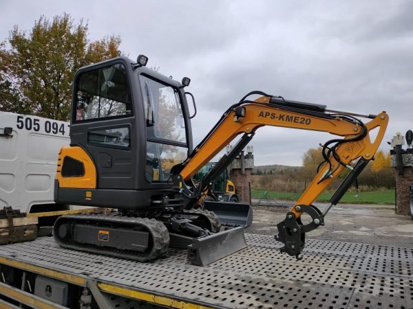 Mini-pelle APS KME20 – 2 t – Compacte, puissante et polyvalente – Image 19