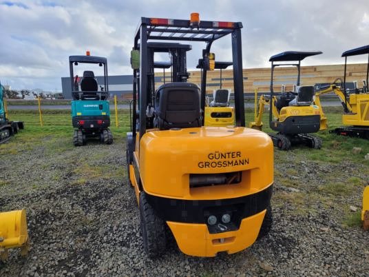 Chariot Élévateur Diesel Neuf Gunter Grossmann H30 STAGE V – 3 Tonnes – Image 3