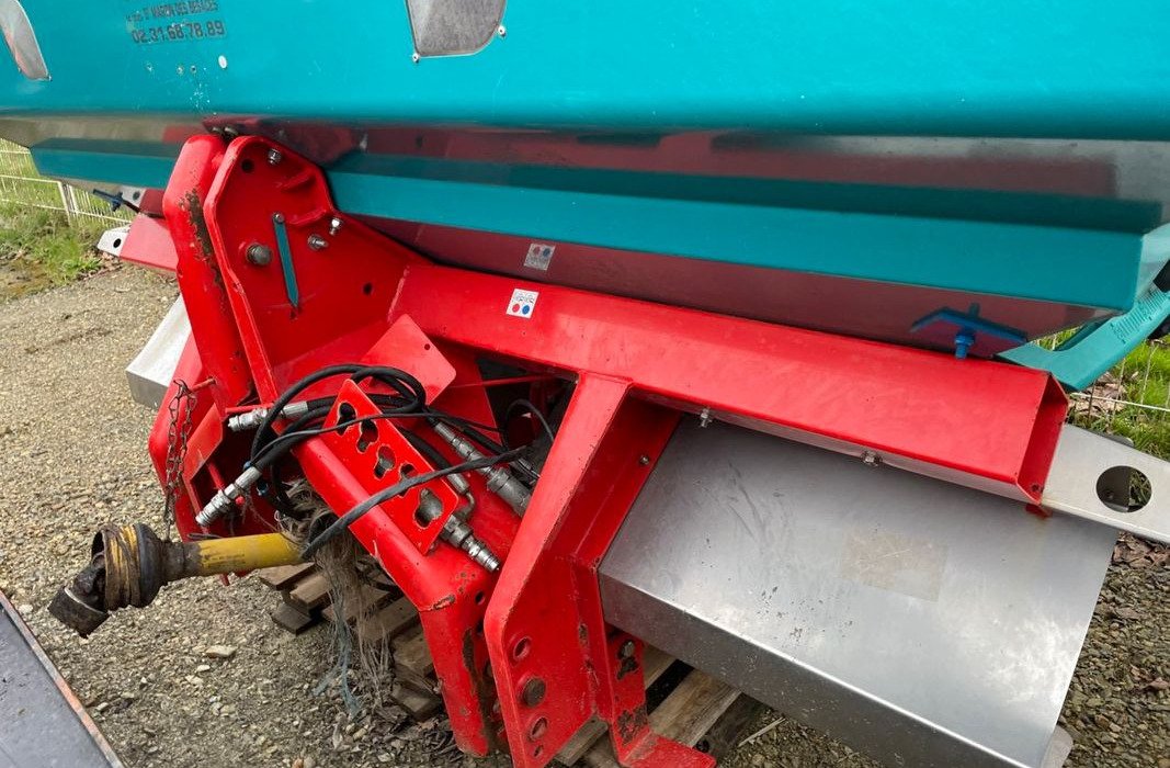 Distributeur d’Engrais Sulky X36 – Capacité 3 000 L – Image 4