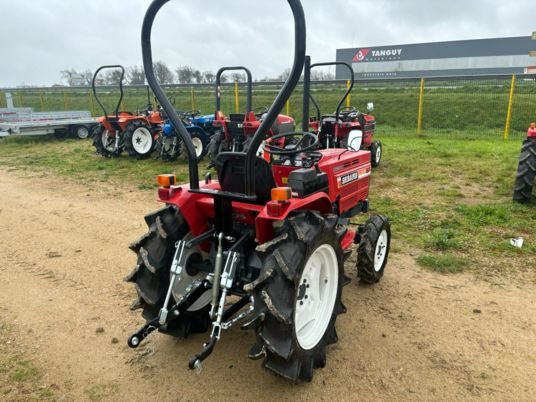 Micro-tracteur Shibaura P15 – 15 CV – 4RM – Remanufacturé – Image 4