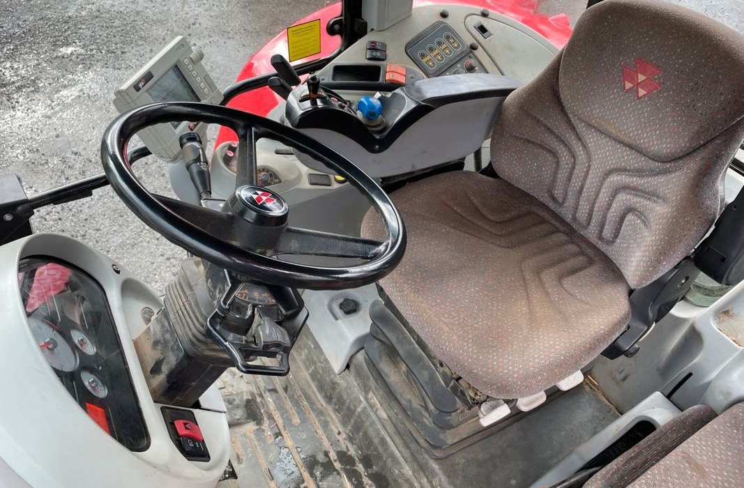 Tracteur Massey Ferguson MF 7475 DYNA-VT – 4RM – 2006 – 7 000 h – Image 5