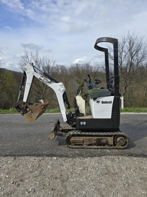 Mini-pelle Bobcat E10 (2017) – 1,2 t – 3 godets inclus – Image 5