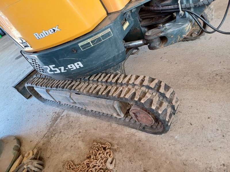 Mini-pelle Hyundai Robex 25Z-9A – Occasion – Performance & fiabilité – Image 5