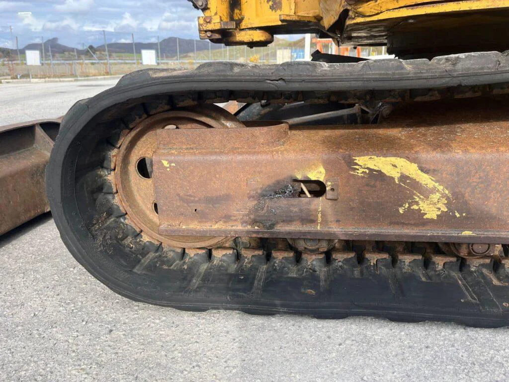 Mini-pelle Caterpillar 304 CR (2003) – Rototilt + 3 Godets inclus – Image 5