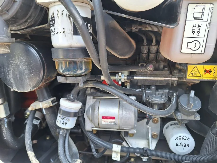 Mini-pelle Bobcat E17Z (2020) – Équipement complet – Image 6