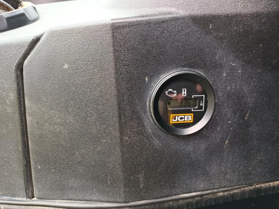 Mini-pelle JCB 19C-1 (2021) – 1,8 t – Équipement complet – Image 6