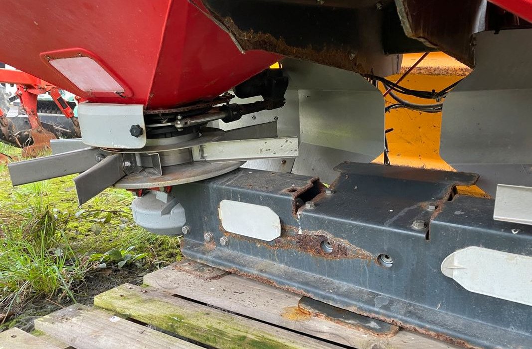 Distributeur d’Engrais Vicon ROTA-FLOW RO-XL – Capacité 1 500 L – Image 6