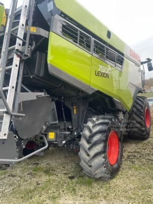Moissonneuse-batteuse Claas LEXION 7500 – Rotor – Coupe 9,30 m – Image 6