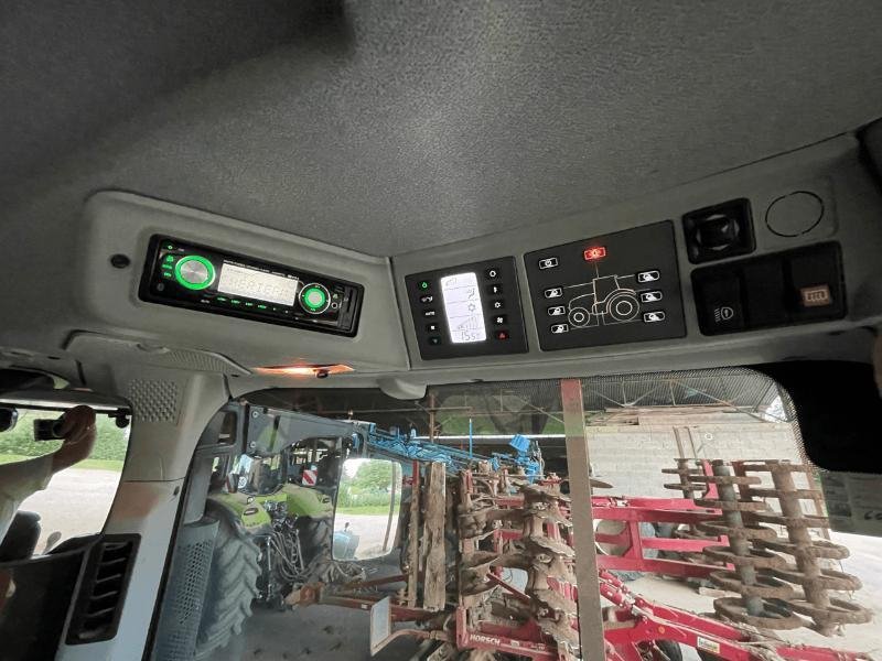 Tracteur Claas AXION 820 CEBIS – 225 ch – 4RM – 2015 – Image 6