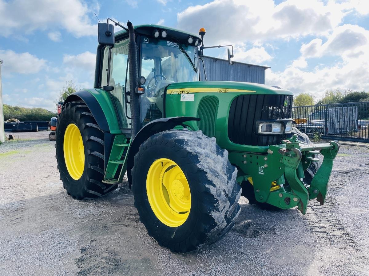 Tracteur John Deere 6820 – 4RM – 2002 – 9 415 h – Image 6