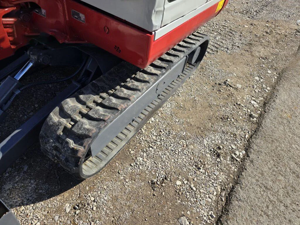 Mini-pelle Takeuchi TB125 (2000) – 3 Godets inclus – Image 8