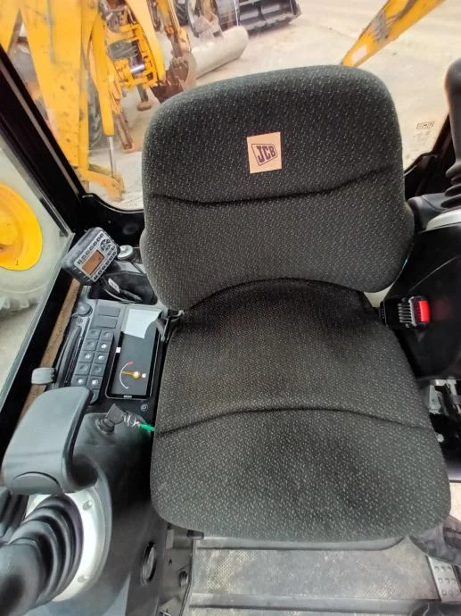 Mini-pelle JCB 19C-1 (2021) – 1,8 t – Équipement complet – Image 8