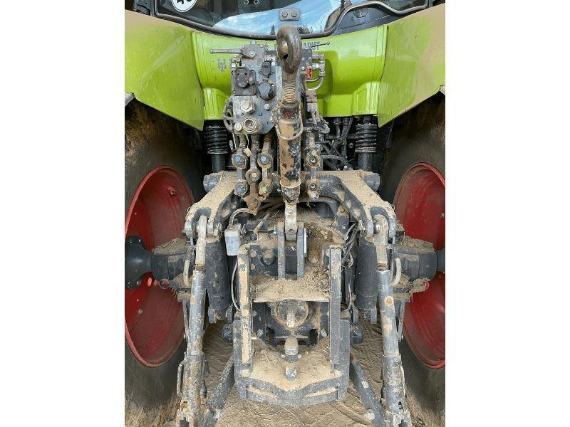 Tracteur Claas AXION 820 CEBIS – 225 ch – 4RM – 2015 – Image 8