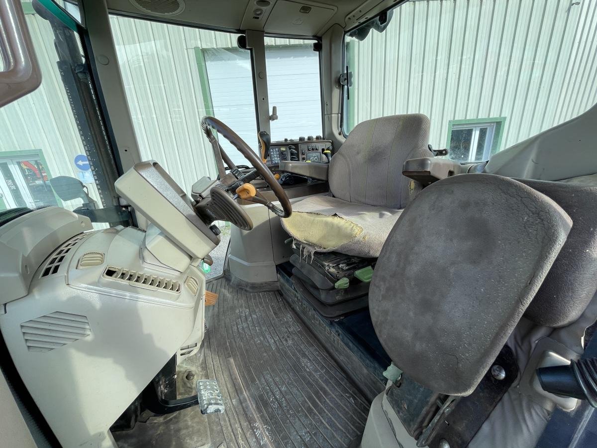 Tracteur John Deere 6820 – 4RM – 2002 – 9 415 h – Image 8