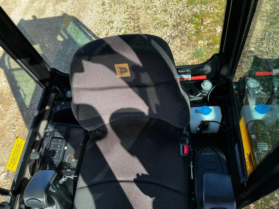 Mini-pelle JCB 19C-1 – 2022 – 1,9 T (785 h) – Garantie constructeur – Image 10