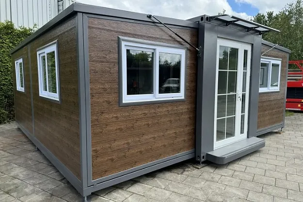 Conteneur Mobile - Tiny House avec Deux Chambres et Cuisine, modèle 2024 – Image 2