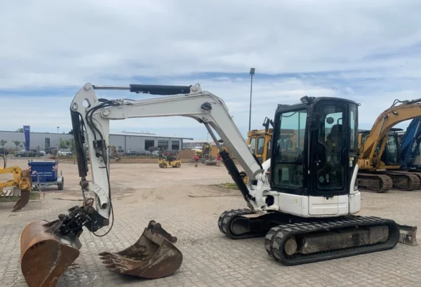 CATERPILLAR 305C CR+ 3 GODETS 2010 Mini Pelle 5,15T