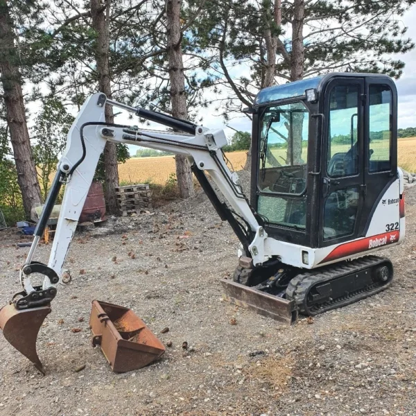 BOBCAT 322G + 3 GODETS – Mini Pelle 1,6T