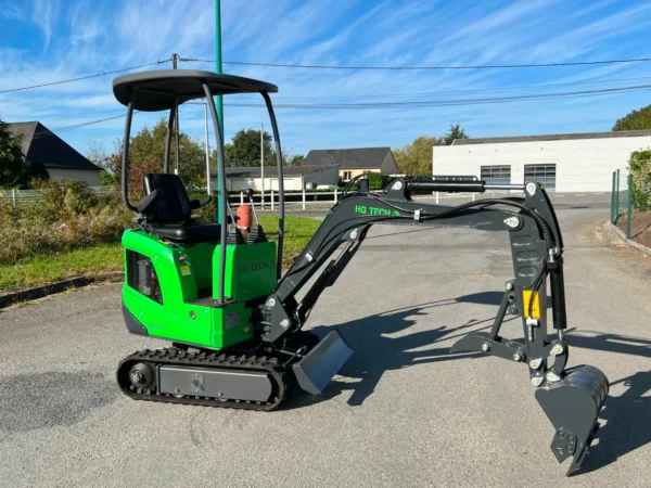 Mini-pelle électrique à batteries lithium – 1,1 tonne – Avec lot d’accessoires