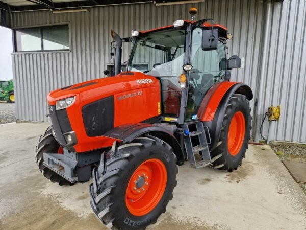 KUBOTA M105 GXS-IV