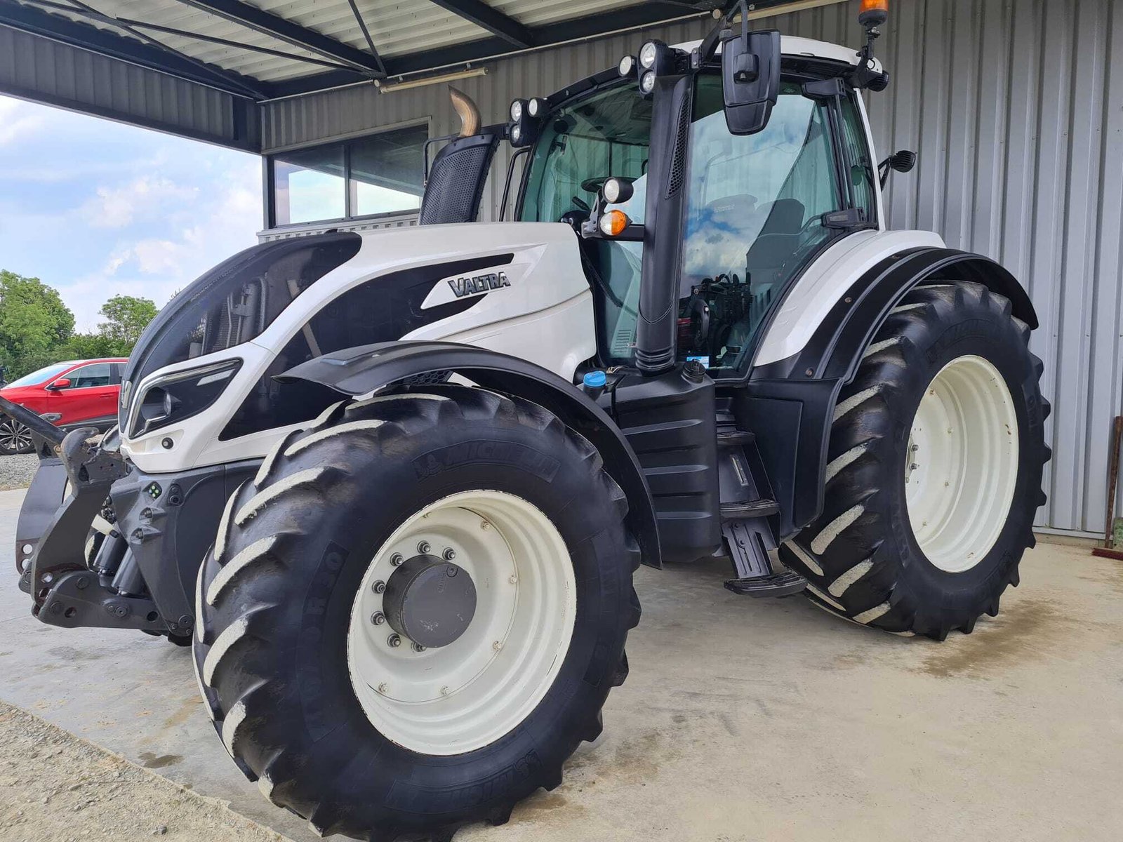 VALTRA T174 ACTIVE – Image 2