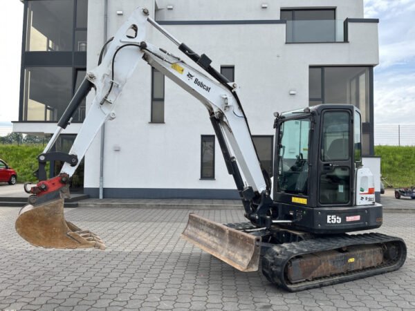 BOBCAT E85 + 3 GODETS Mini Pelle 8,5T