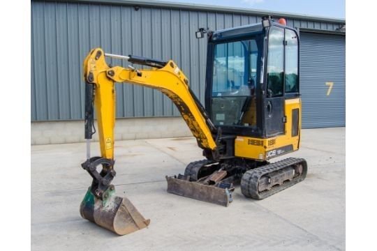 JCB 8014 + 3 GODETS 2012 – Mini Pelle 1,4T