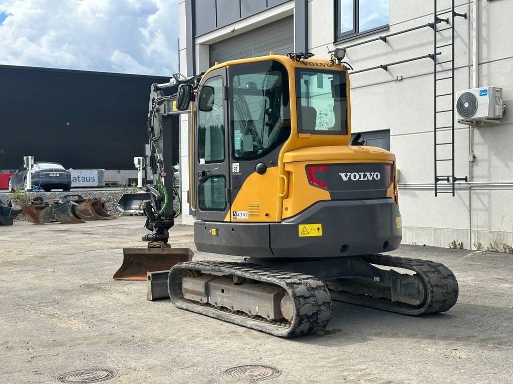 VOLVO ECR35D 2020 + 3 GODETS – Mini Pelle 3,5T