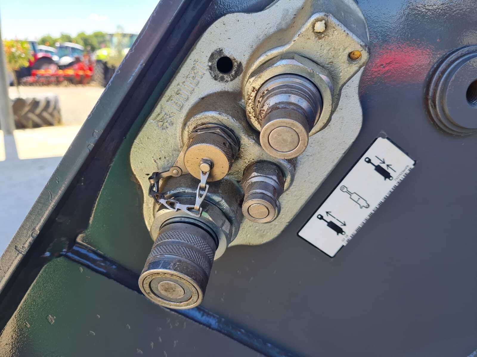 MASSEY FERGUSON TH7038 – Image 12