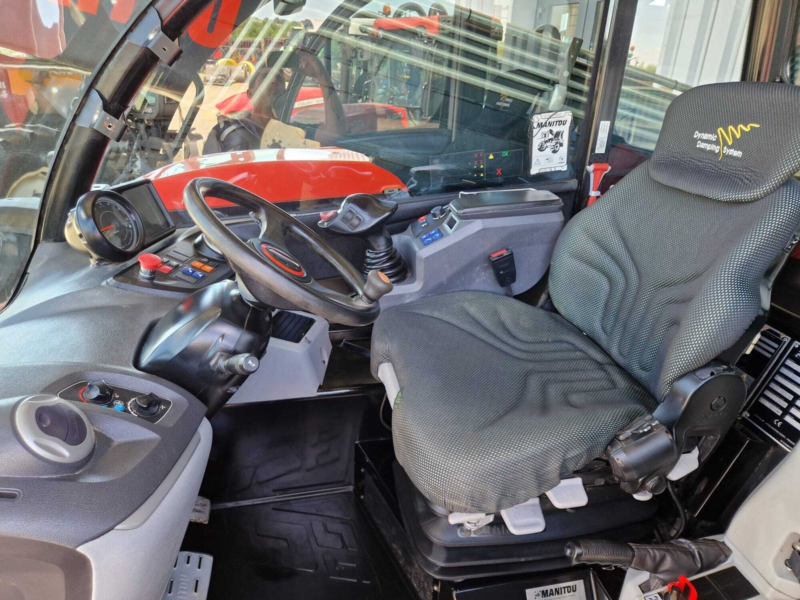 MANITOU MLT 635-130 PS+ – Image 13