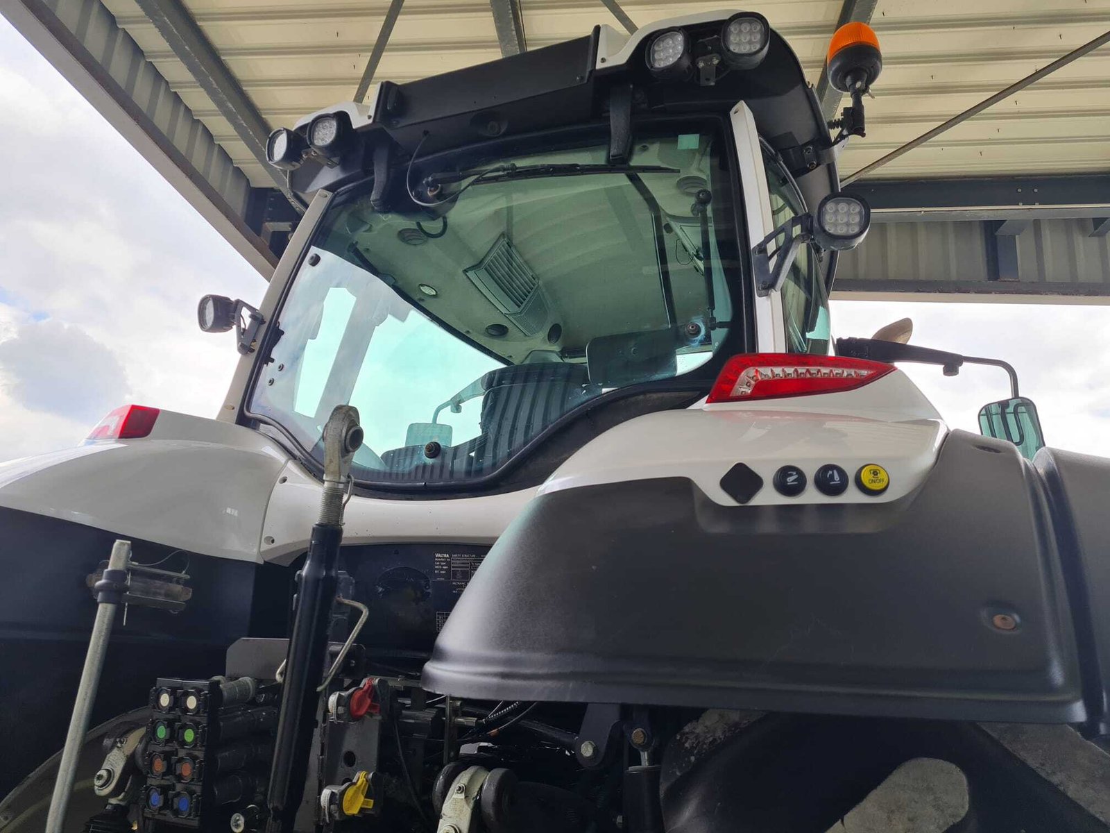 VALTRA T174 ACTIVE – Image 14
