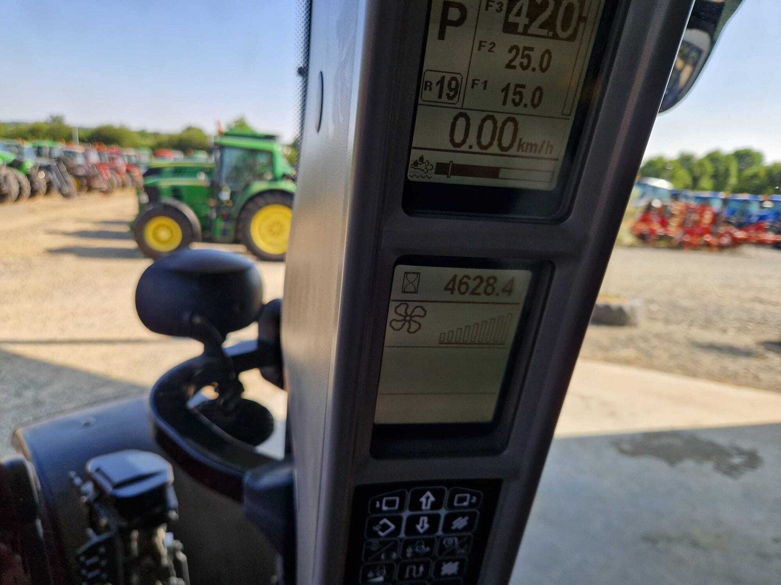 CASE IH PUMA 175 CVX – Image 15